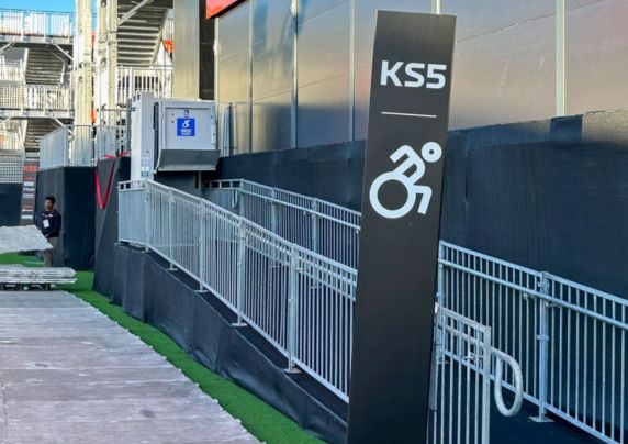 ADA Lifts Wheelchair Lift Rental at F1 Grand Prix in Las Vegas